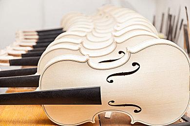 《FF7核心危机 再融合》介于复刻与重制版之间